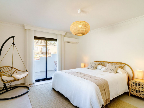 Marbella villa 6 Bedrooms