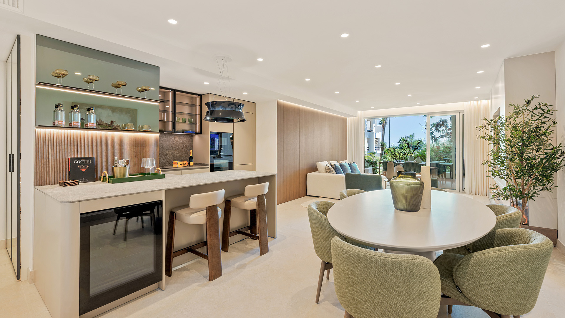 luxo-estate-2 Estepona apartment 3 Bedrooms