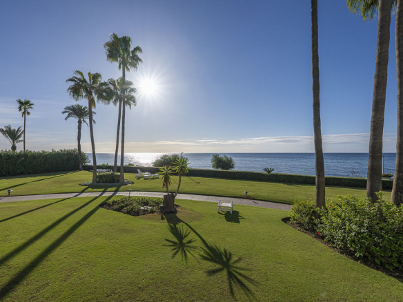 Estepona apartment 3 Bedrooms