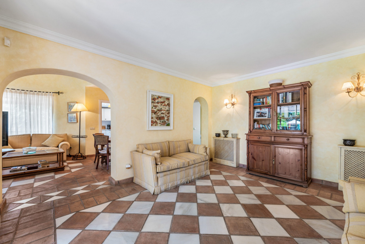 San Pedro Alcantara villa 5 Bedrooms