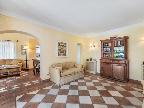 San Pedro Alcantara villa 5 Bedrooms