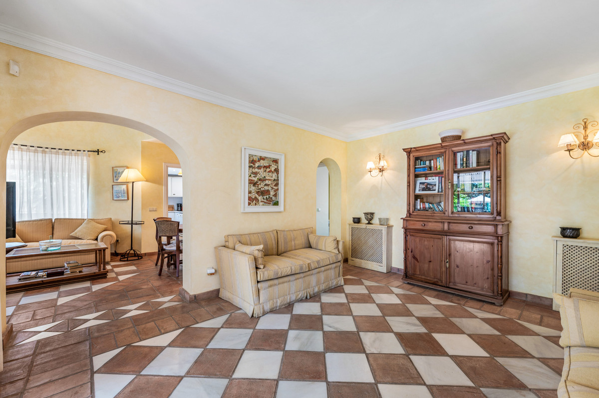 San Pedro Alcantara villa 5 Bedrooms
