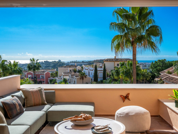 Nueva Andalucia Marbella apartment 4 Bedrooms