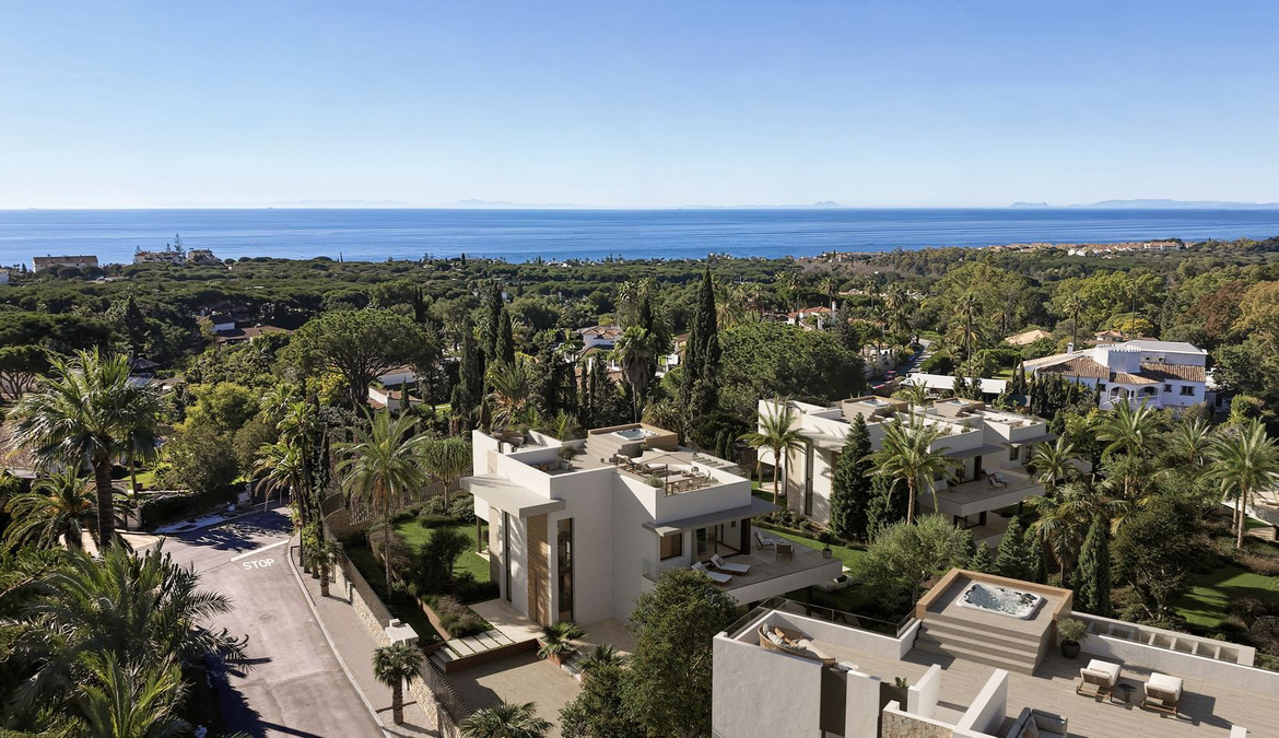 Las Chapas Marbella villa 3 Bedrooms