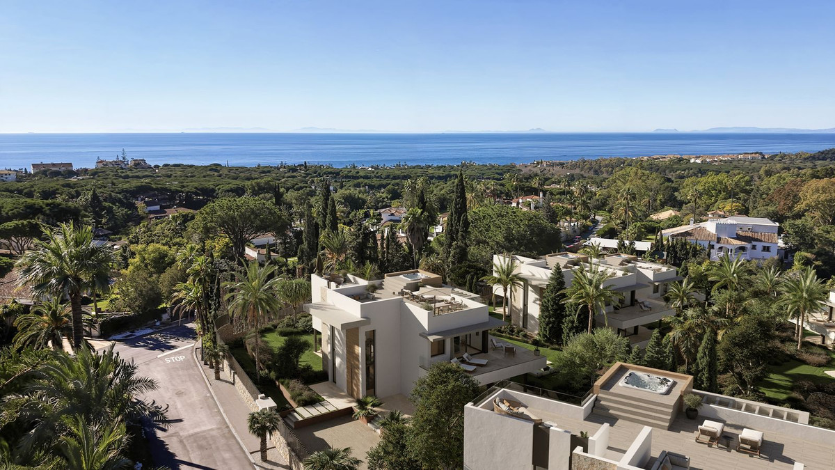 Las Chapas Marbella villa 3 Bedrooms