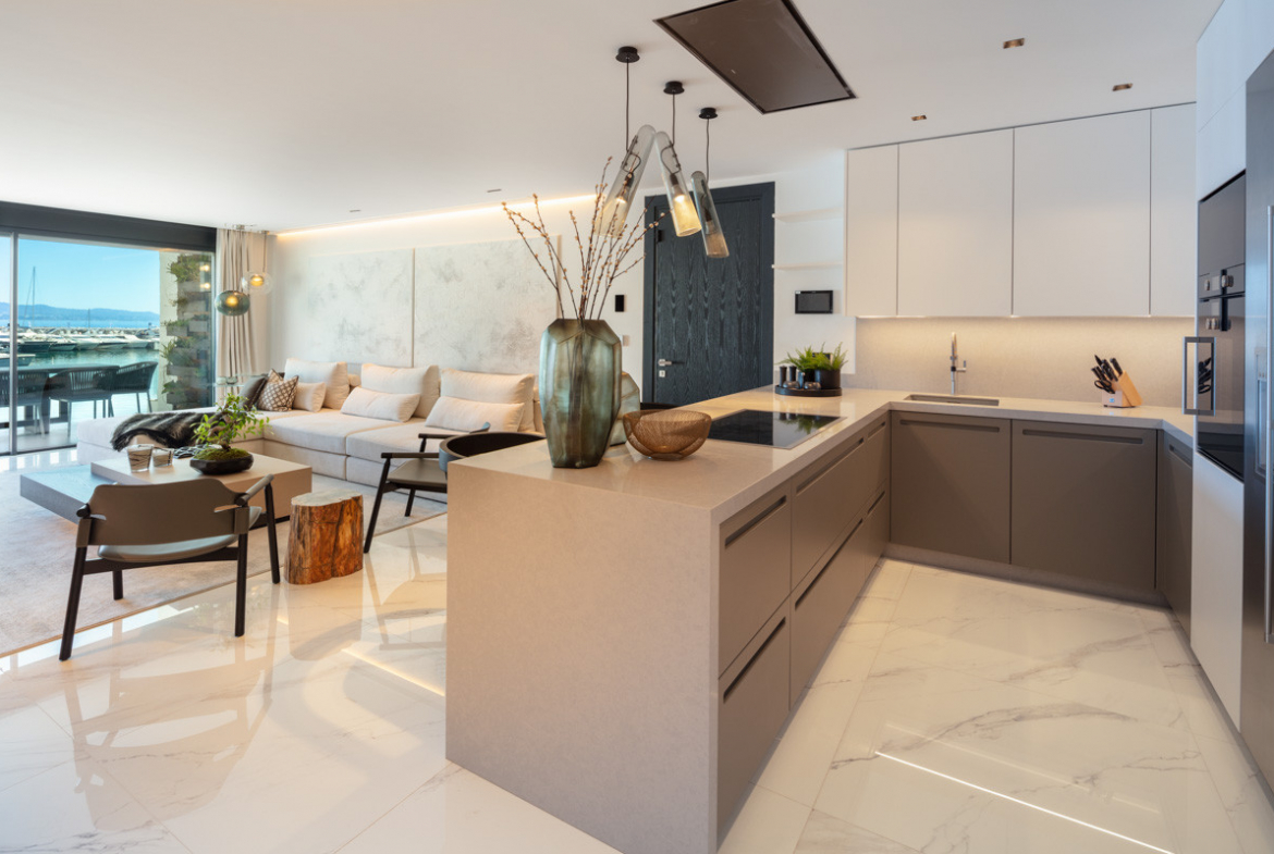 Puerto Banus Marbella apartment 3 Bedrooms