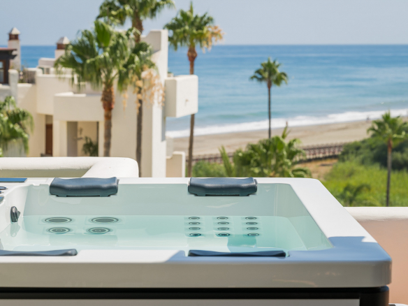 Estepona penthouse 3 Bedrooms