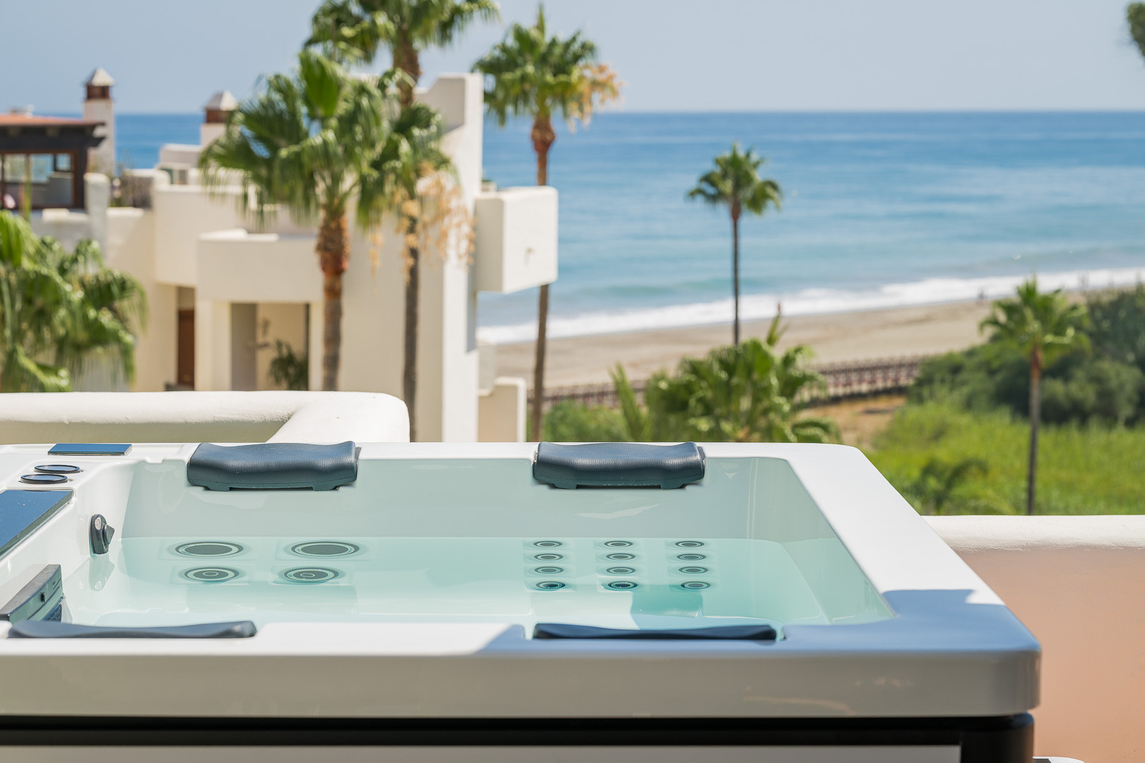 Estepona penthouse 3 Bedrooms