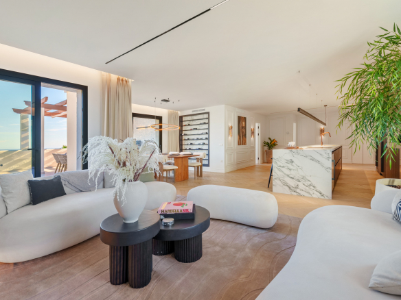 Nueva Andalucia Marbella penthouse 3 Bedrooms
