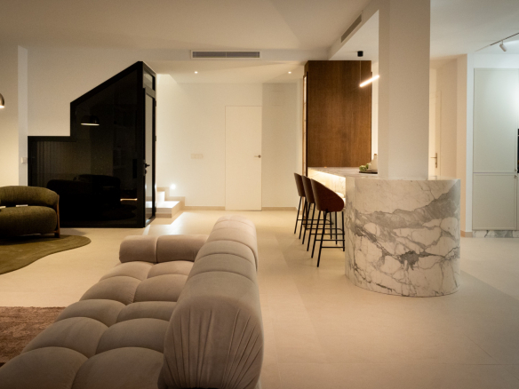Nueva Andalucia Marbella penthouse 3 Bedrooms