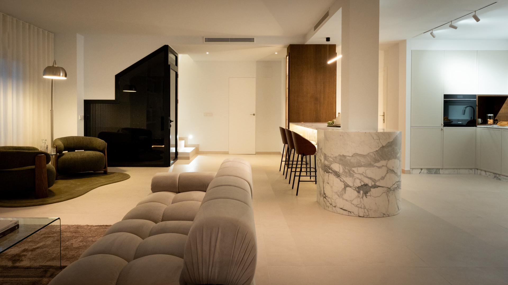 Nueva Andalucia Marbella penthouse 3 Bedrooms