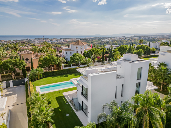 Los Flamingos Benahavis villa 5 Bedrooms