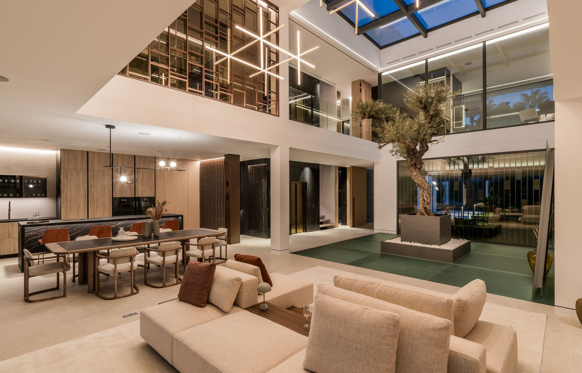 Marbella villa 5 Bedrooms