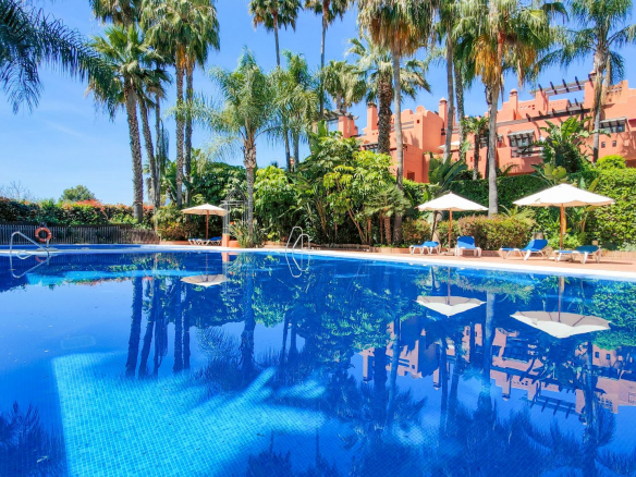 Marbella Golden Mile Marbella townhouse 4 Bedrooms