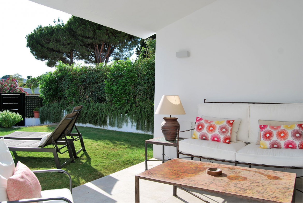 Nueva Andalucia Marbella townhouse 4 Bedrooms
