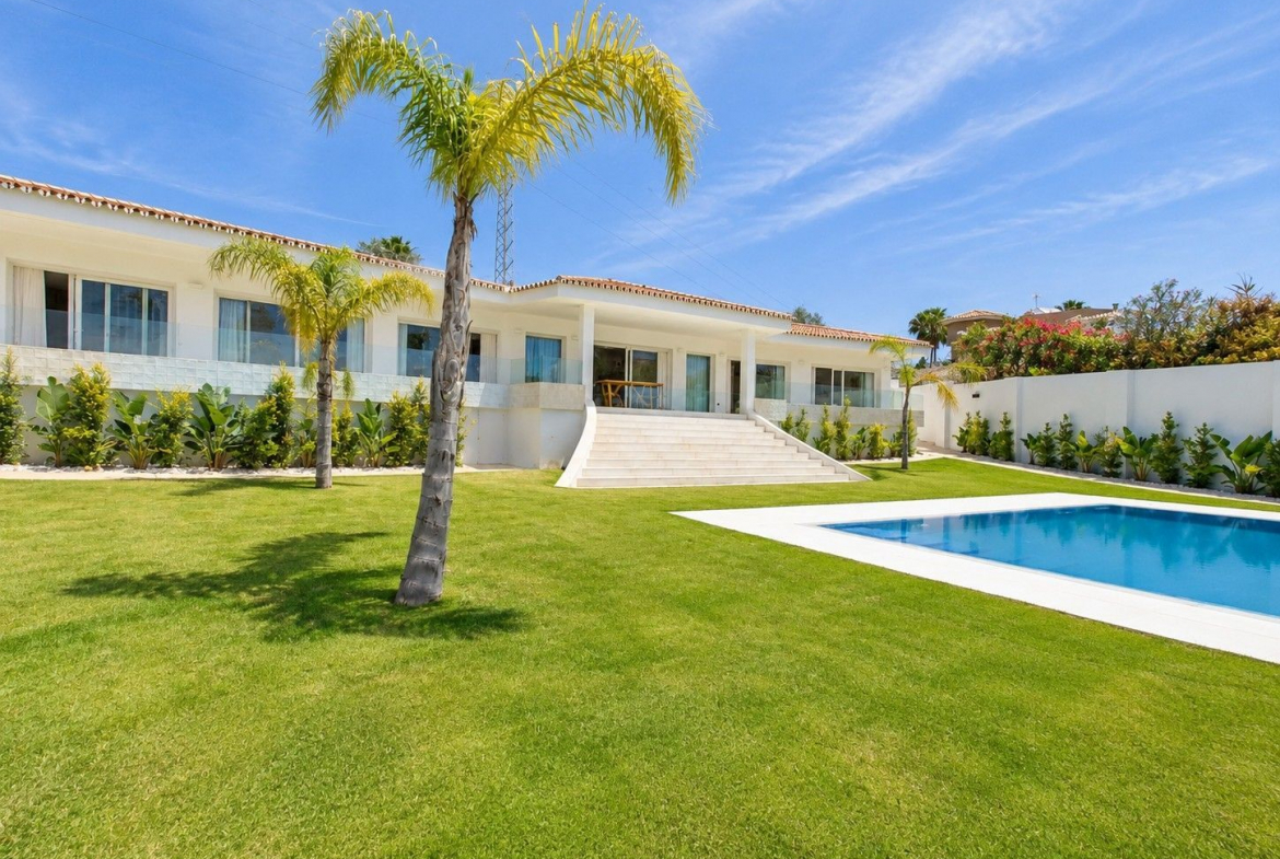 Marbella villa 4 Bedrooms