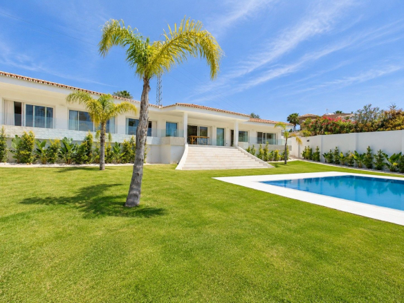 Marbella villa 4 Bedrooms