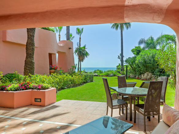 Estepona apartment 3 Bedrooms
