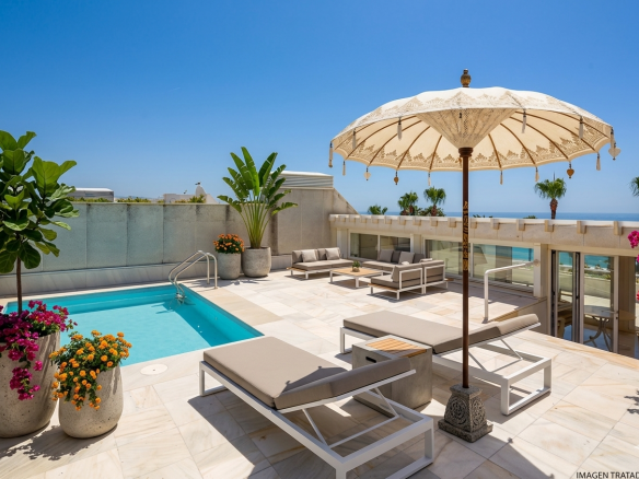Puerto Banus Marbella penthouse 4 Bedrooms