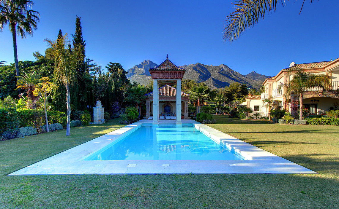 Marbella villa 6 Bedrooms