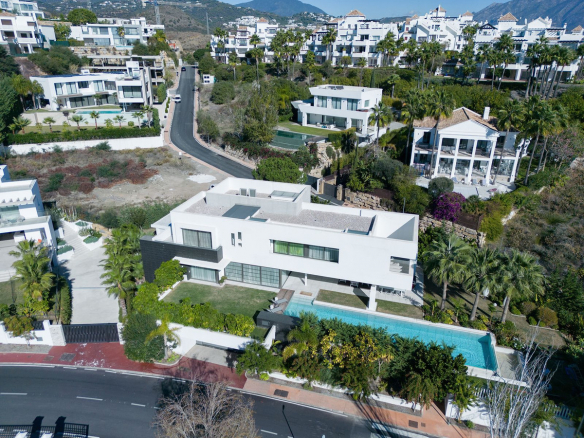 Benahavis villa 5 Bedrooms