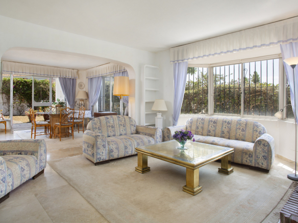 Guadalmina Baja San Pedro Alcantara villa 4 Bedrooms