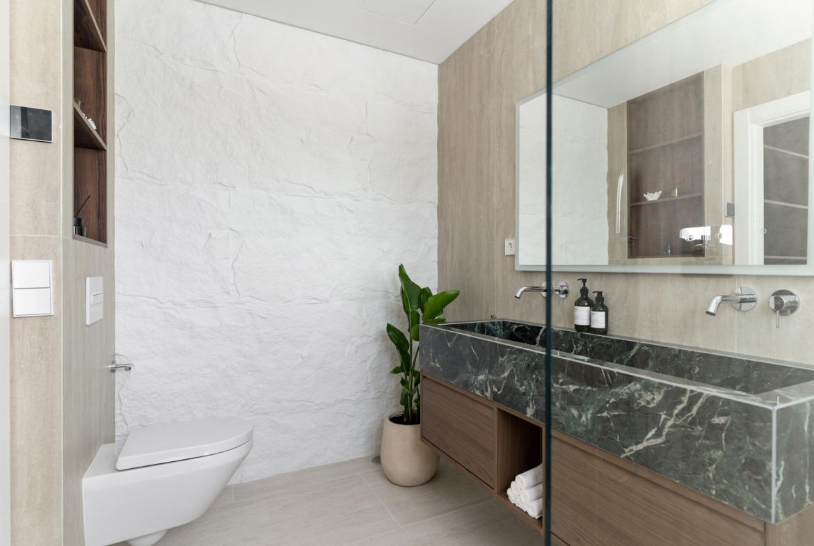 Nueva Andalucia Marbella penthouse 3 Bedrooms
