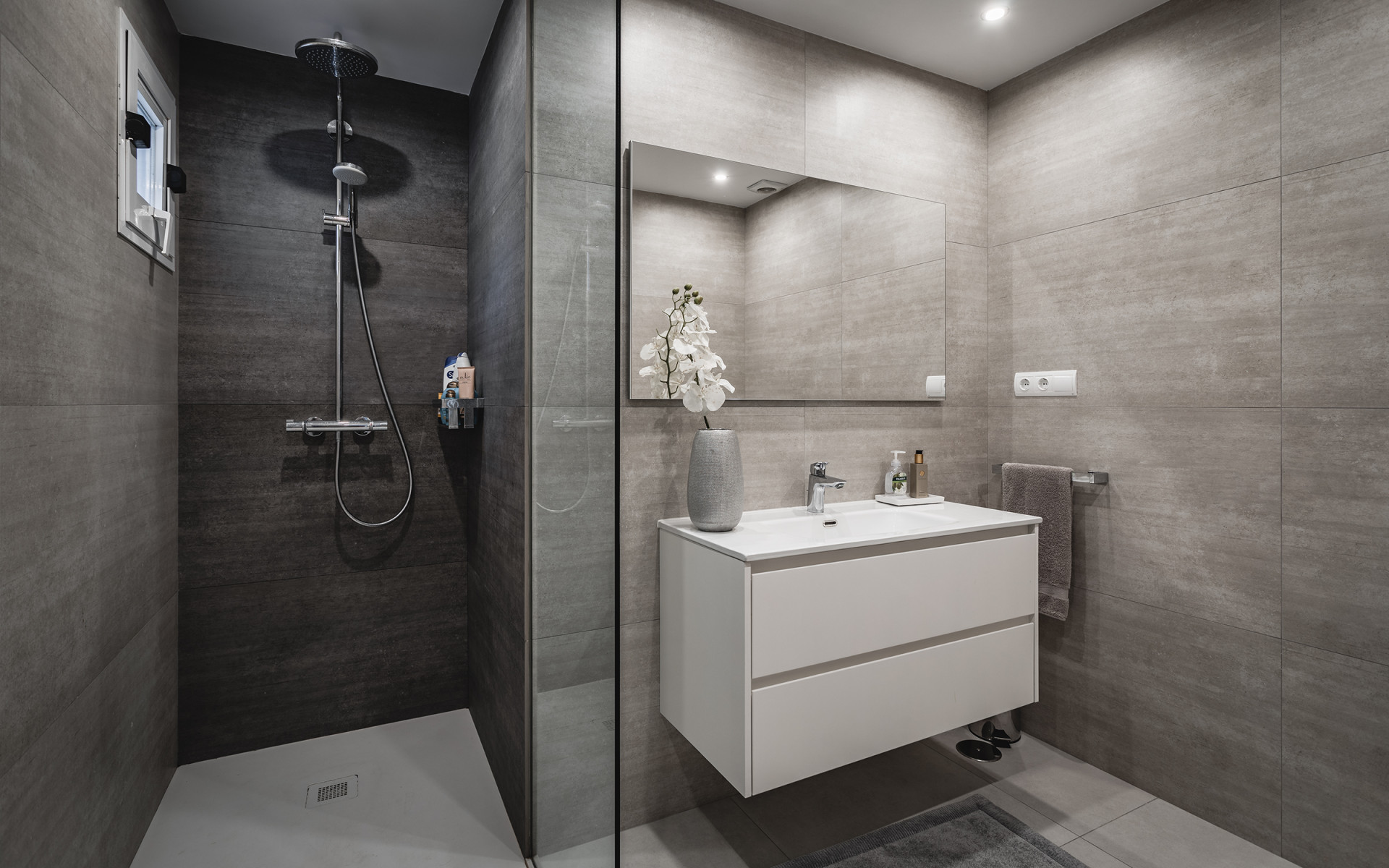 luxo-estate-20 Marbella Golden Mile Marbella apartment 3 Bedrooms