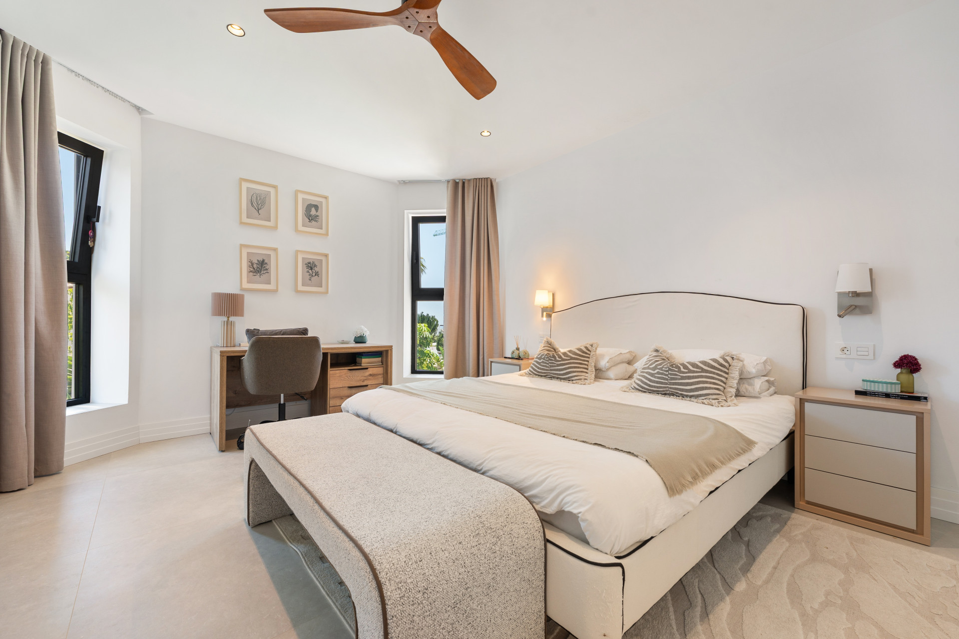 Estepona villa 6 Bedrooms