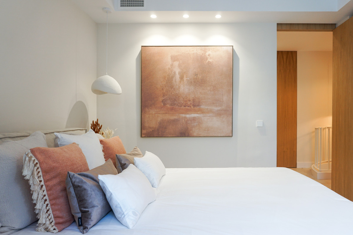 Nueva Andalucia Marbella penthouse 4 Bedrooms