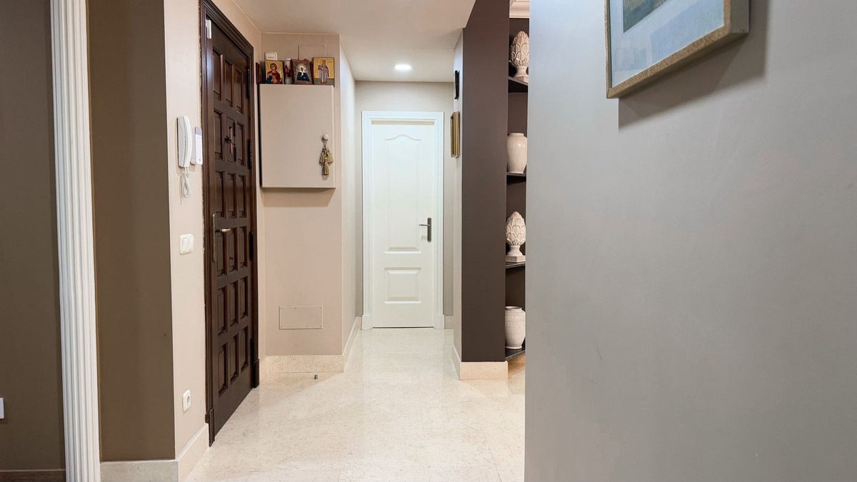 Benahavis apartment 5 Bedrooms