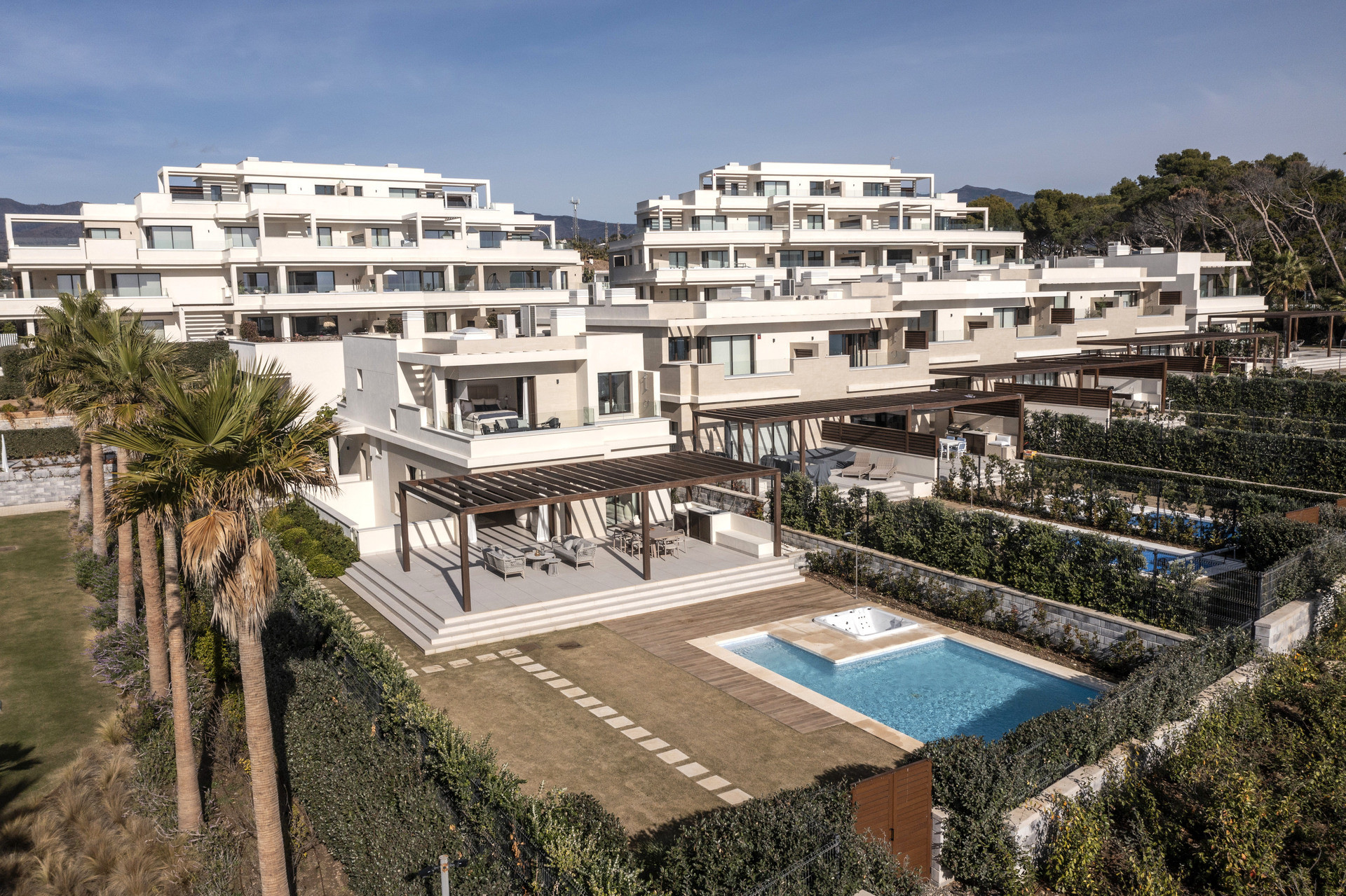 Estepona villa 4 Bedrooms
