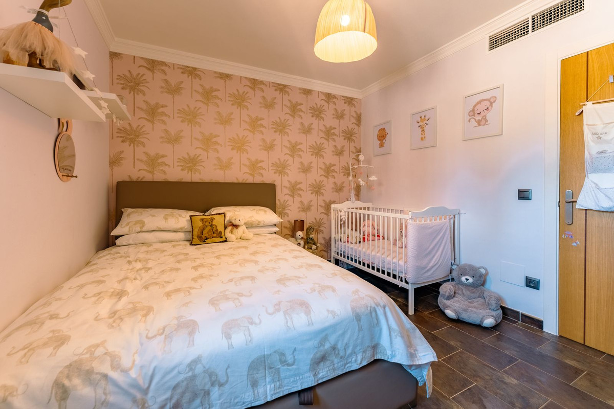 Estepona villa 4 Bedrooms