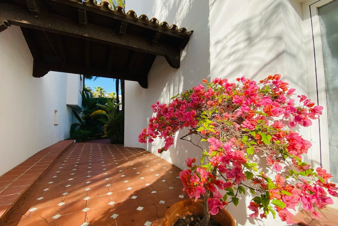 Puerto Banus Marbella penthouse 3 Bedrooms