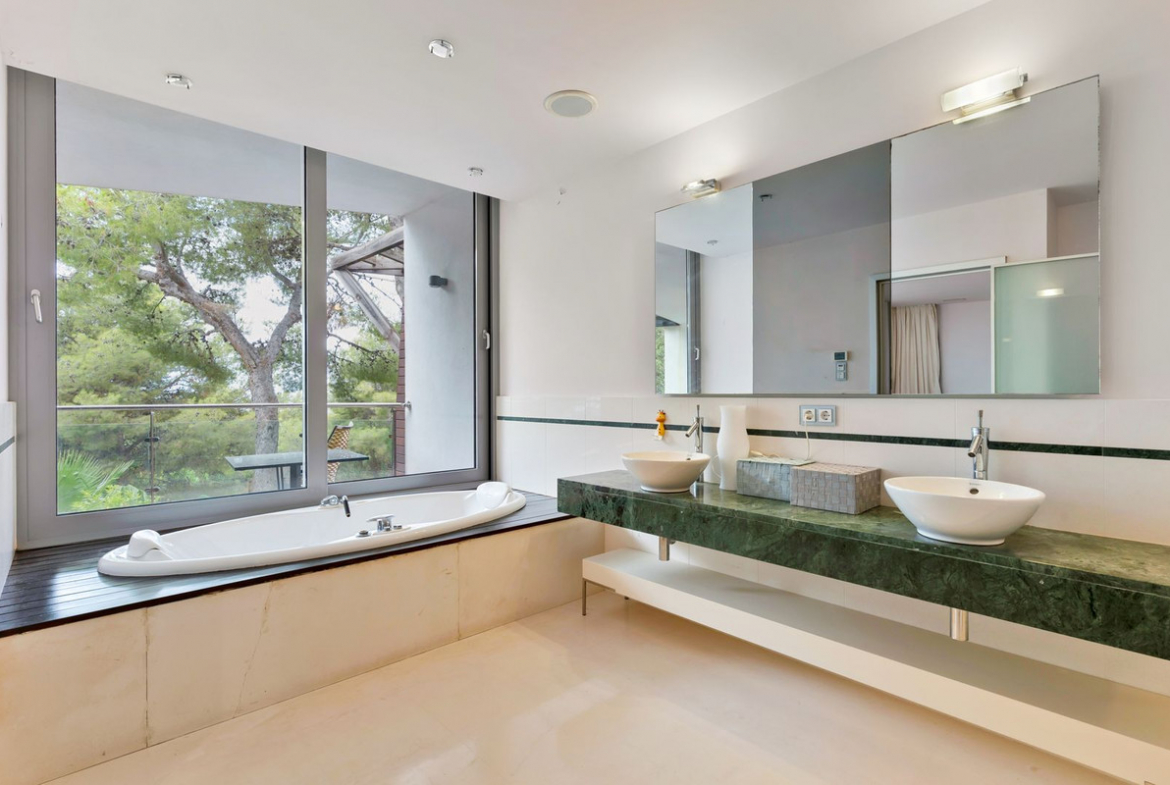Sierra Blanca Marbella townhouse 4 Bedrooms