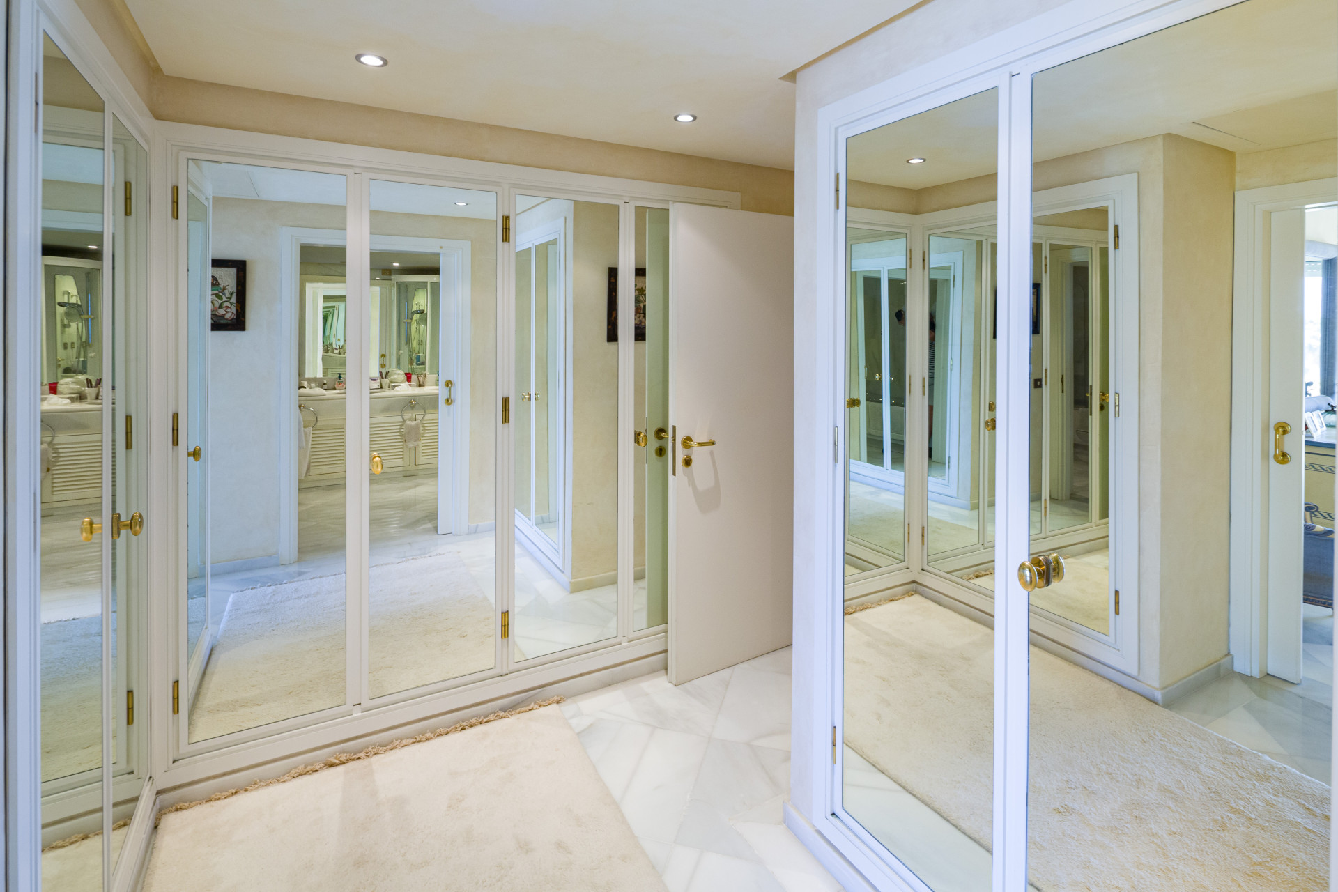 Puerto Banus Marbella penthouse 4 Bedrooms