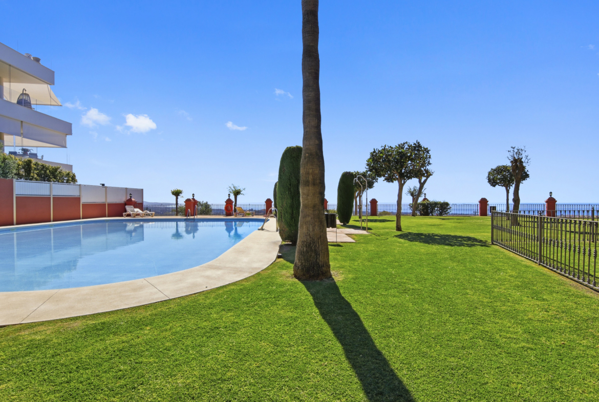 Monte Halcones Benahavis penthouse 4 Bedrooms