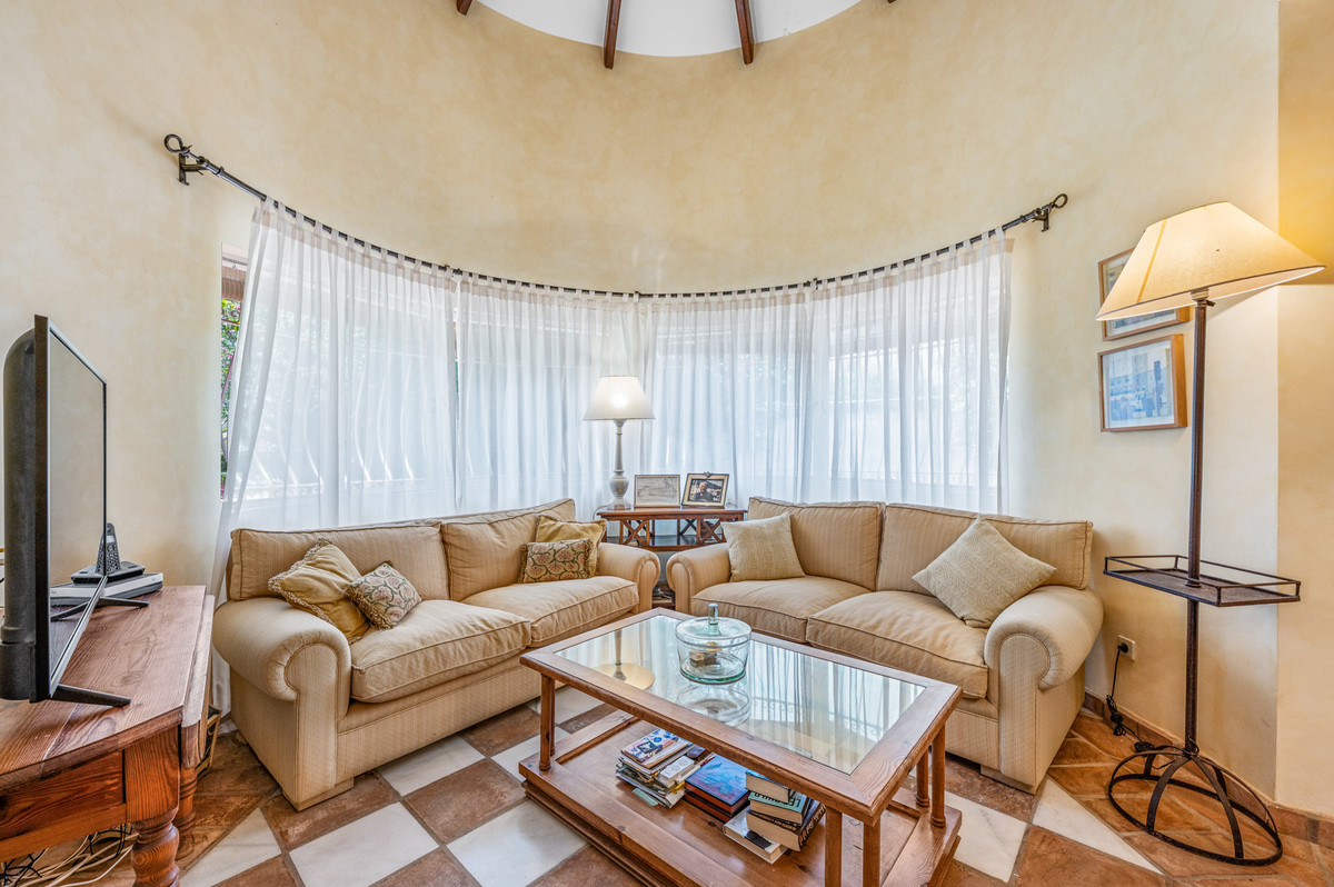 San Pedro Alcantara villa 5 Bedrooms