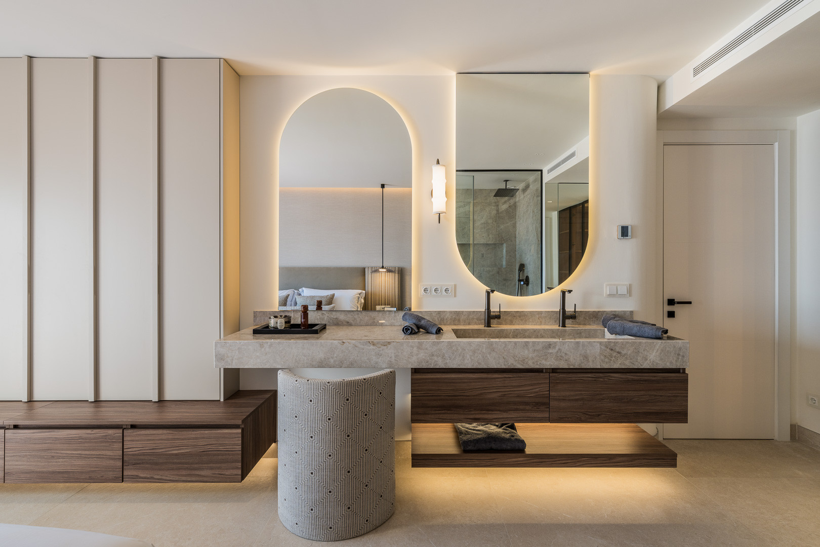 luxo-estate-20 Estepona penthouse 3 Bedrooms