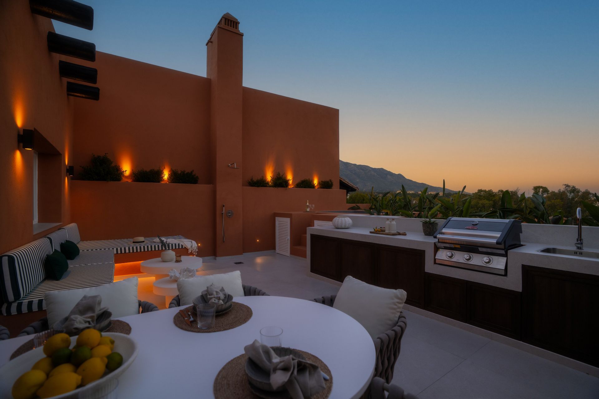 Nueva Andalucia Marbella penthouse 4 Bedrooms