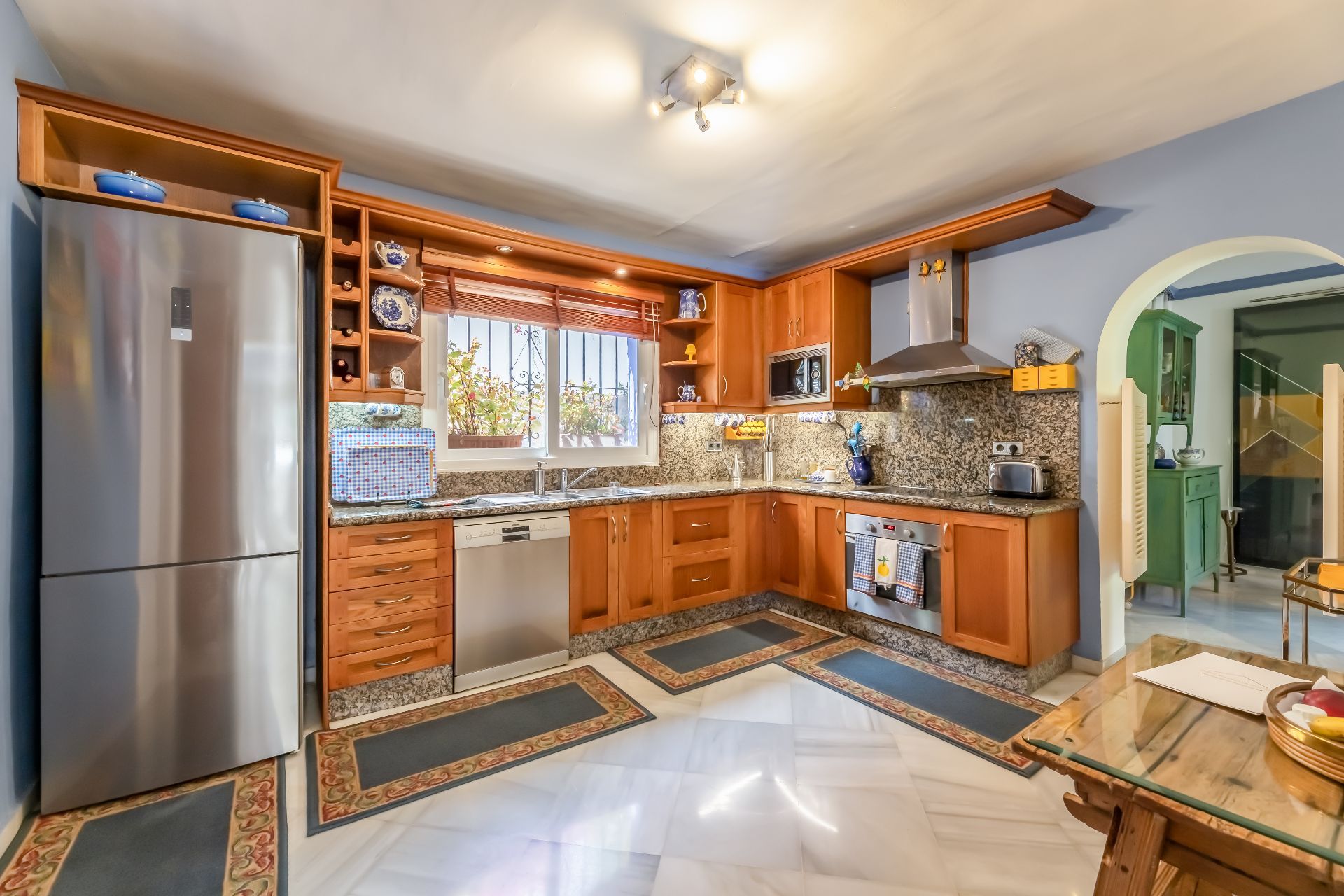Marbella Golden Mile Marbella villa 4 Bedrooms