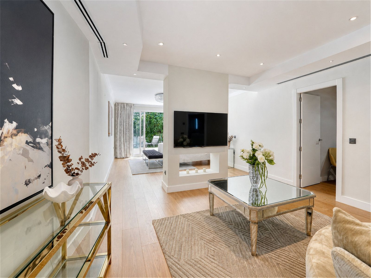 Benahavis villa 4 Bedrooms