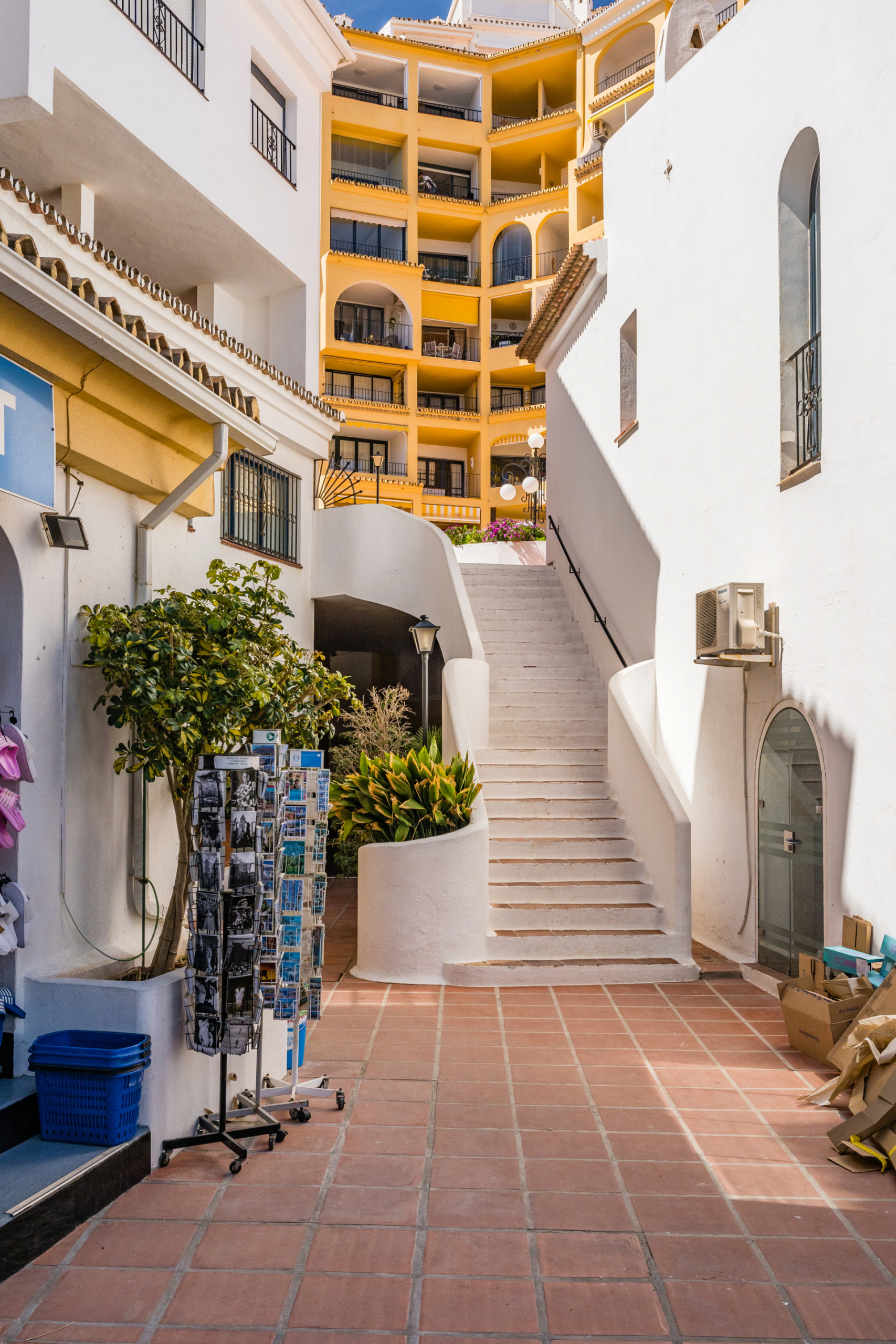 luxo-estate-20 Cabopino Marbella penthouse 2 Bedrooms