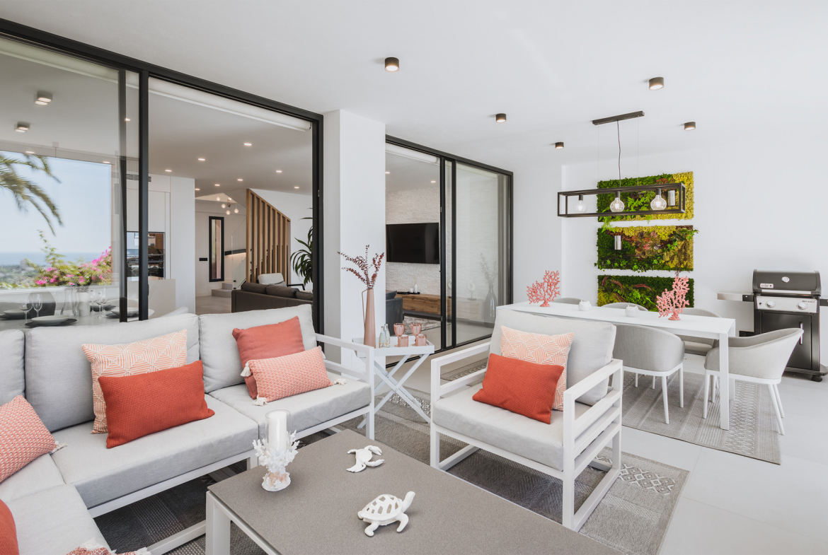 Nueva Andalucia Marbella penthouse 3 Bedrooms