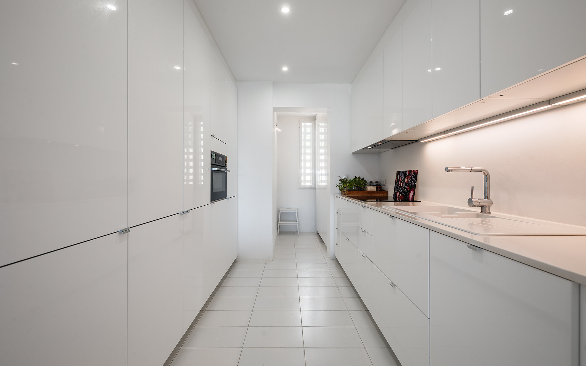 Nueva Andalucia Marbella penthouse 2 Bedrooms