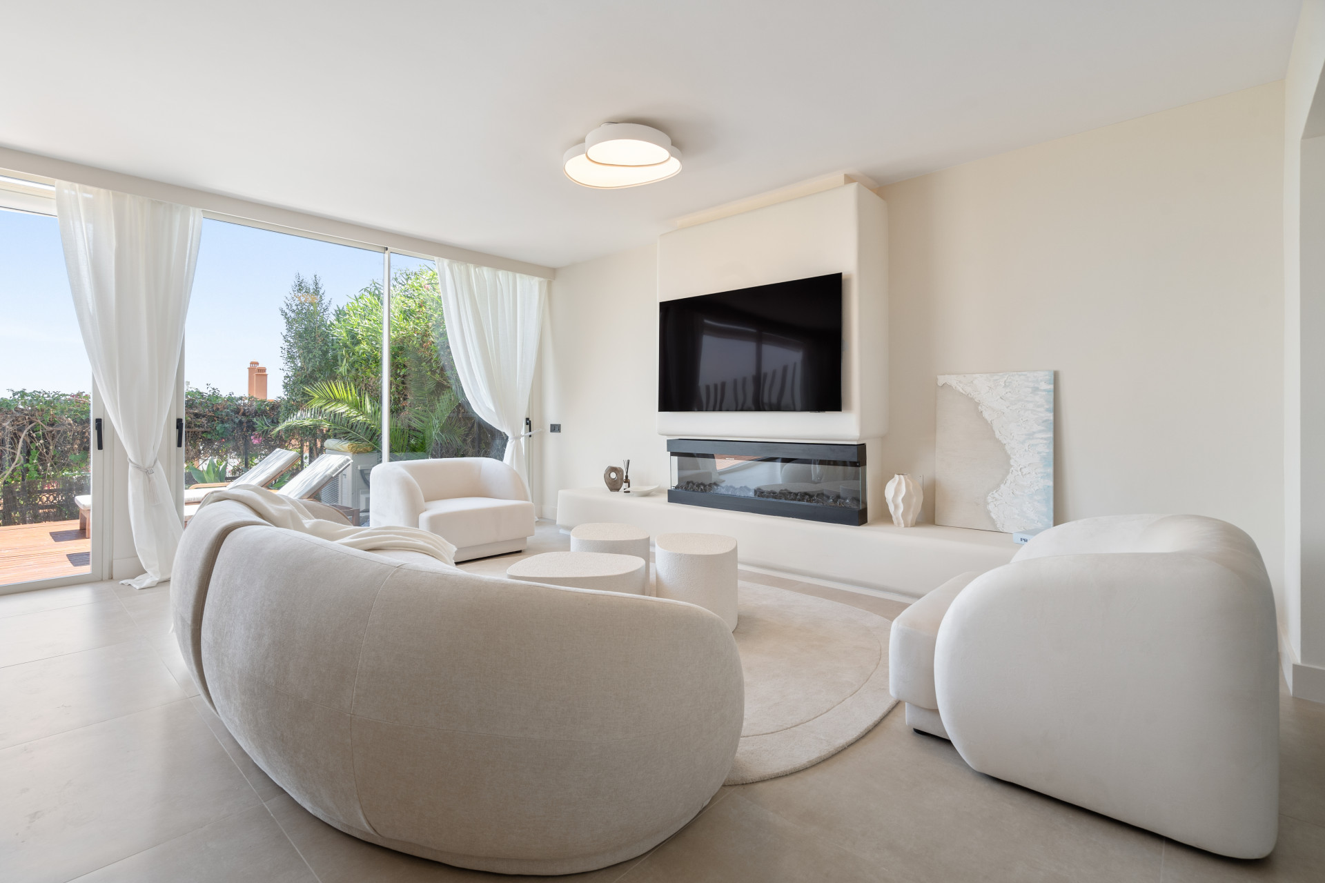 luxo-estate-20 Nueva Andalucia Marbella apartment 3 Bedrooms