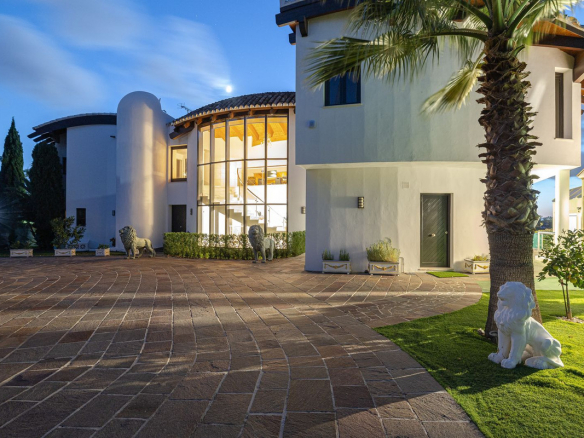 Los Flamingos Benahavis villa 8 Bedrooms