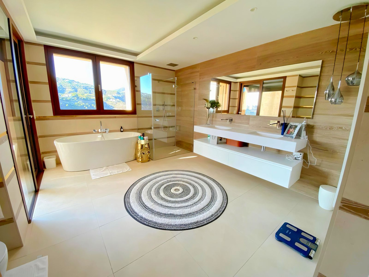 La Quinta Benahavis apartment 4 Bedrooms