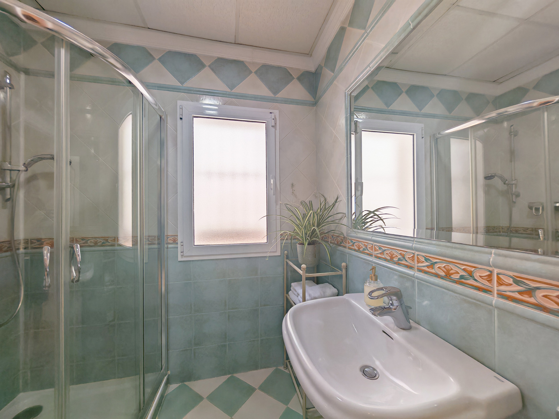 Elviria Marbella villa 4 Bedrooms