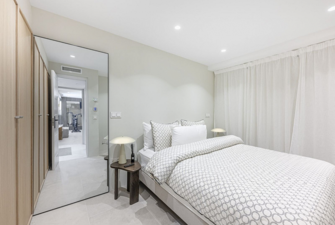 Marbella Golden Mile Marbella townhouse 5 Bedrooms